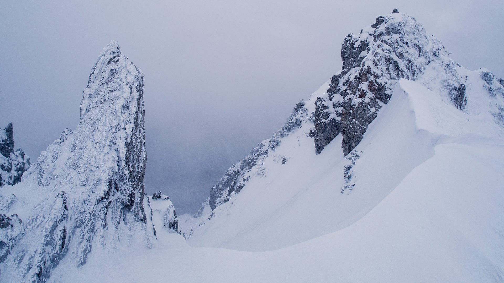 Skały na Wielkim Rozsutcu