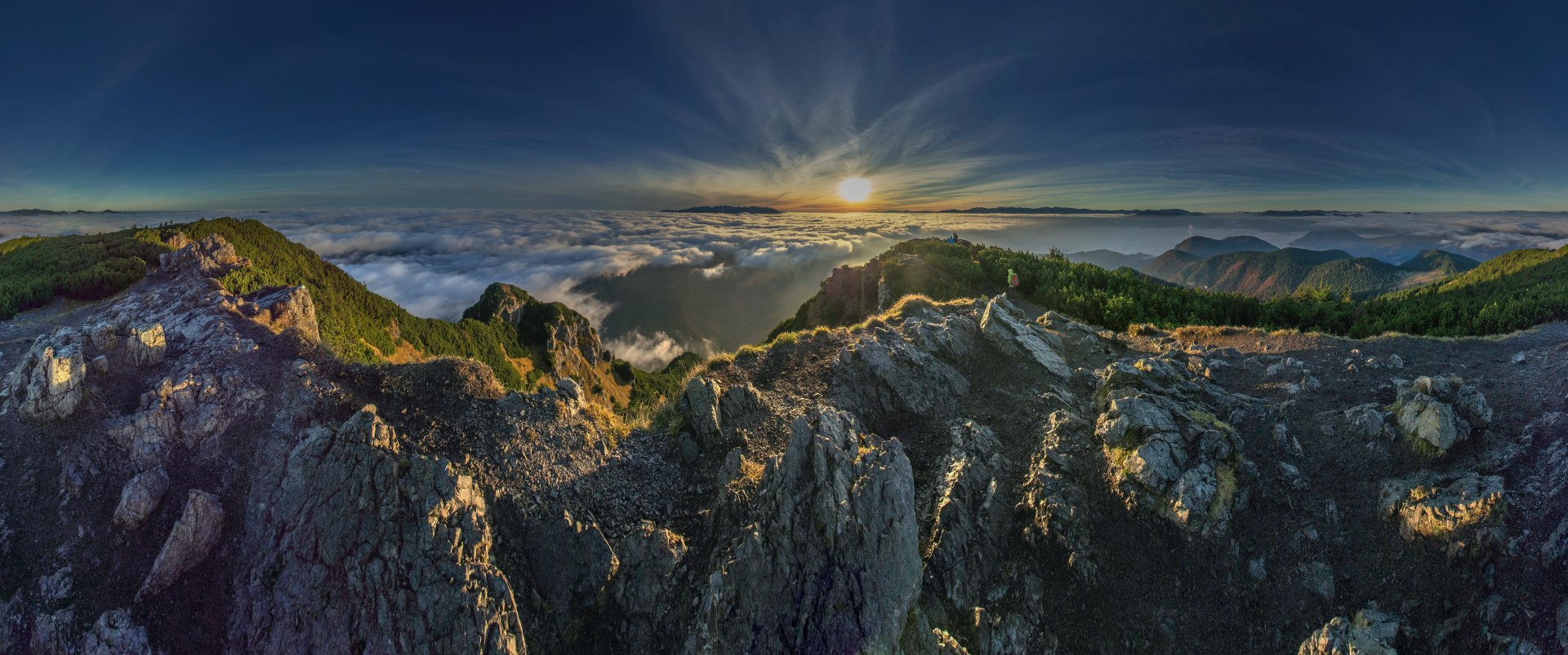  A to pełna panorama z wierzchołka