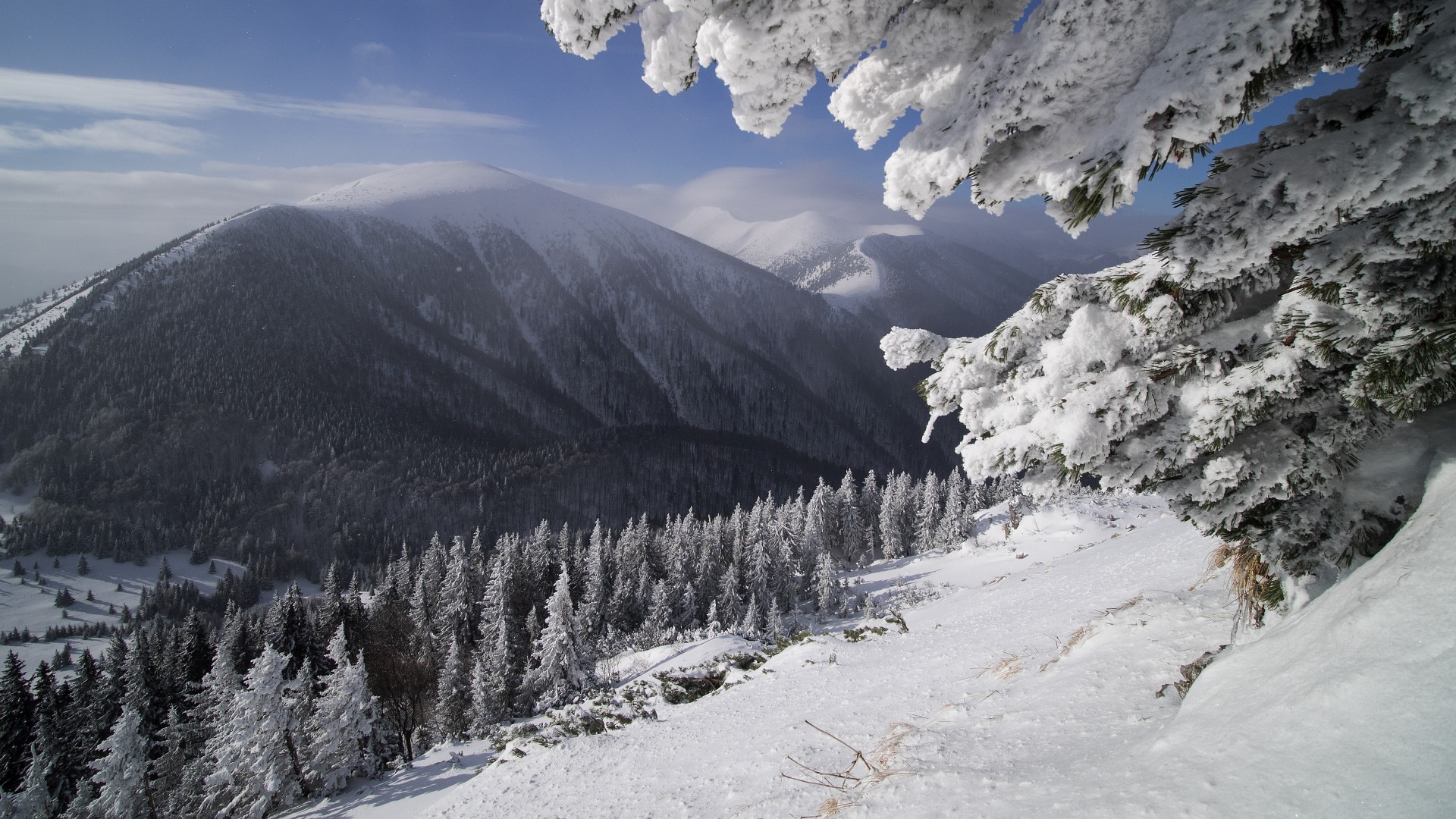 Stoh widziany z Wielkiego Rozsutca